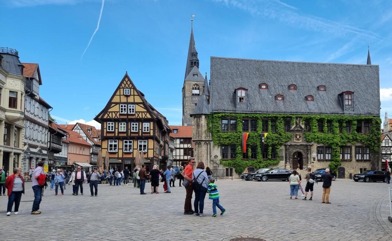 Fewo Otto- Sanierte Ferienwohnung Im Einzeldenkmal Quedlinburg Exterior foto
